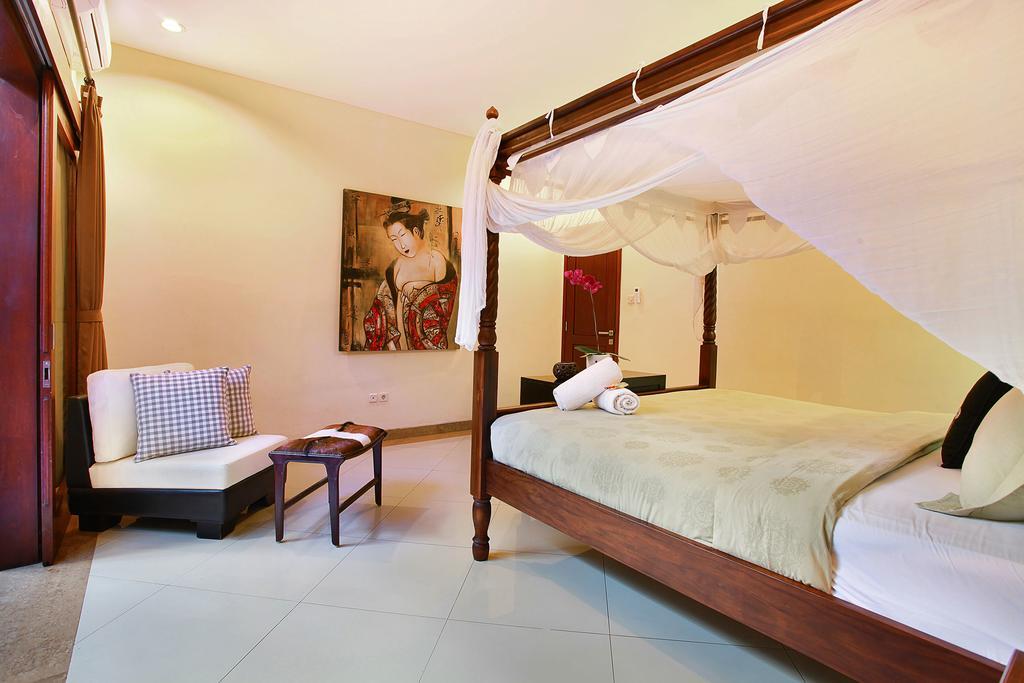 Villa Raull เซมินยัค ภายนอก รูปภาพ