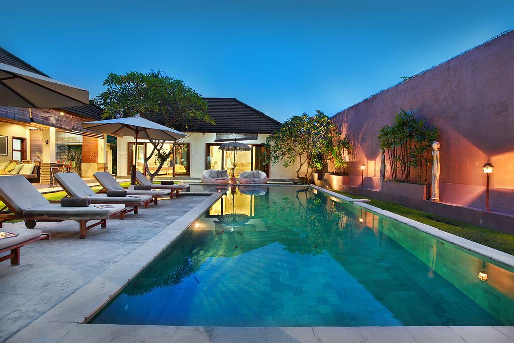 Villa Raull เซมินยัค ภายนอก รูปภาพ